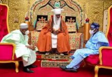 2023: Tinubu receives warm reception in Kano, APC waxing stronger