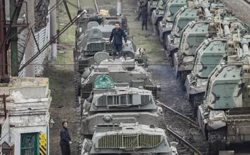 Russia intensifies attacks on Ukraine