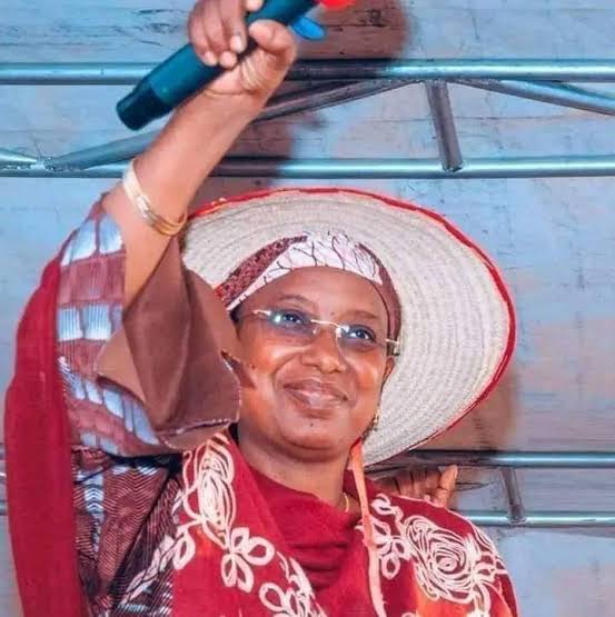 images - 2023-04-17T230342.138