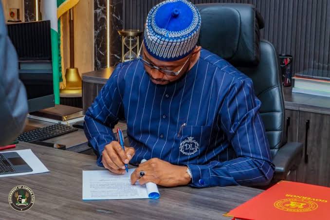 images - 2024-10-14T213713.447