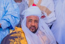 Emir of Daura turbans 3 prominant personalities