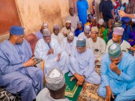 Gov. Radda Condoles Family of Late Sheikh Masussuka